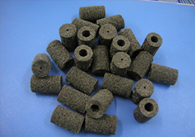 圆柱和套筒型金属橡胶节流构件